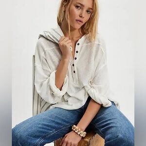 NWT soft Free People Cotton-Linen Henley Tee - Clean Ivory size Medium / multi